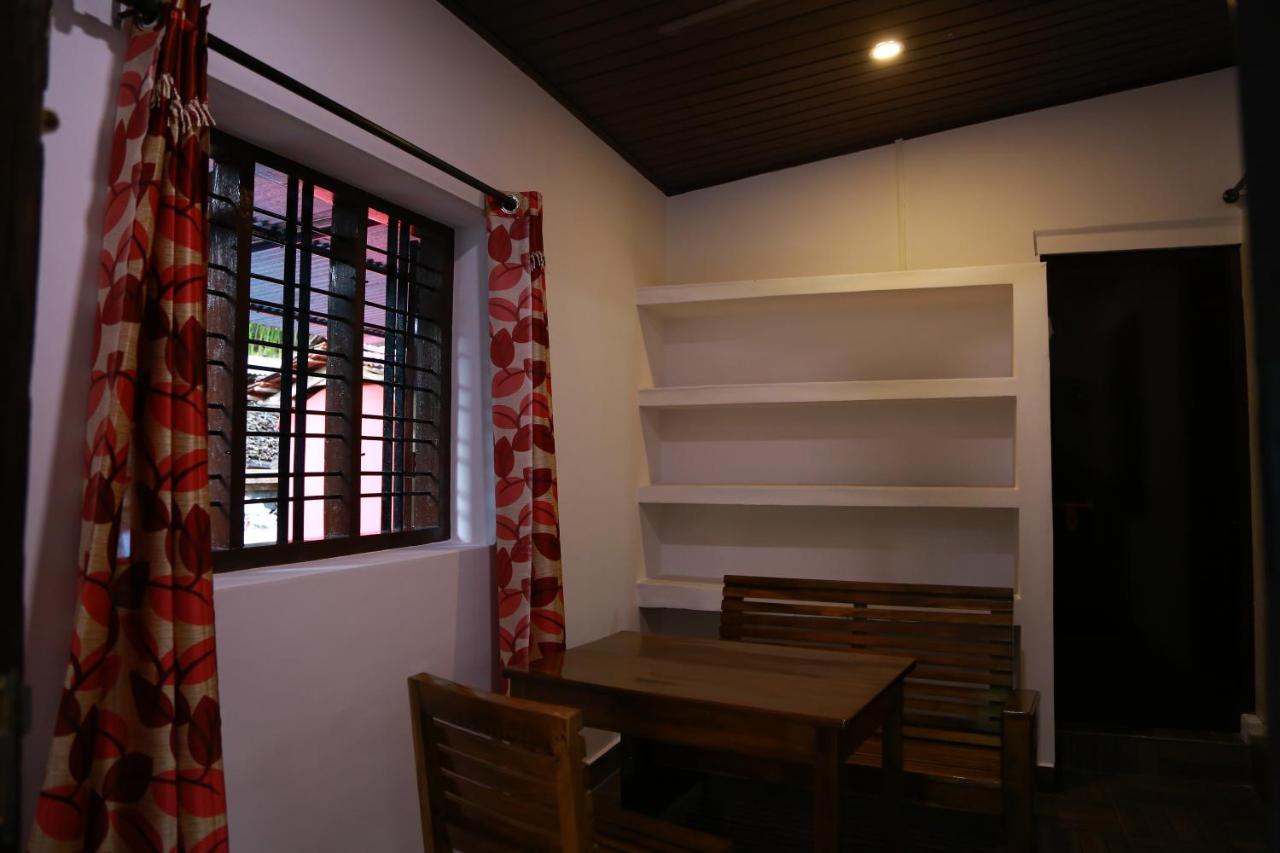 Philip Mary Farm Stay Thekkady Ngoại thất bức ảnh